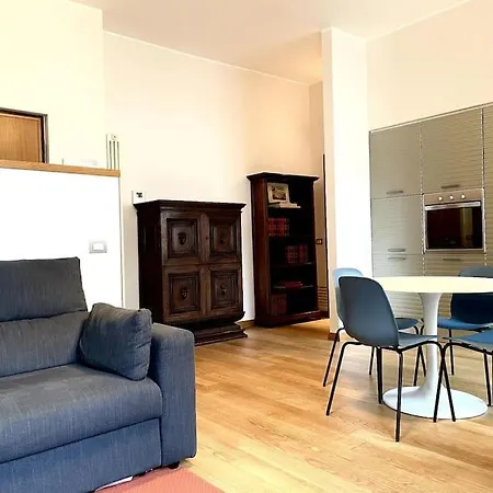 Apartman Modern In Historic Center